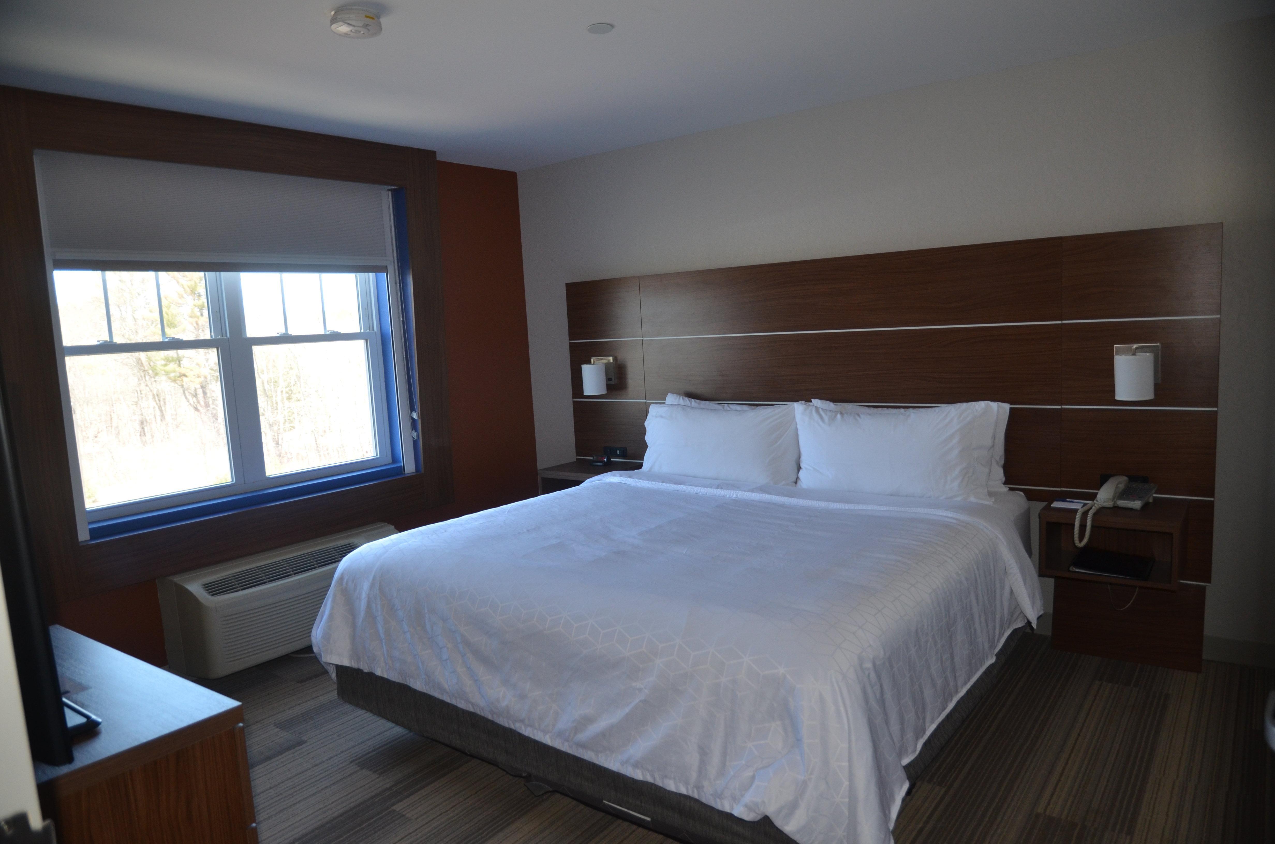 Holiday Inn Express Hotel & Suites Rochester By Ihg Bagian luar foto