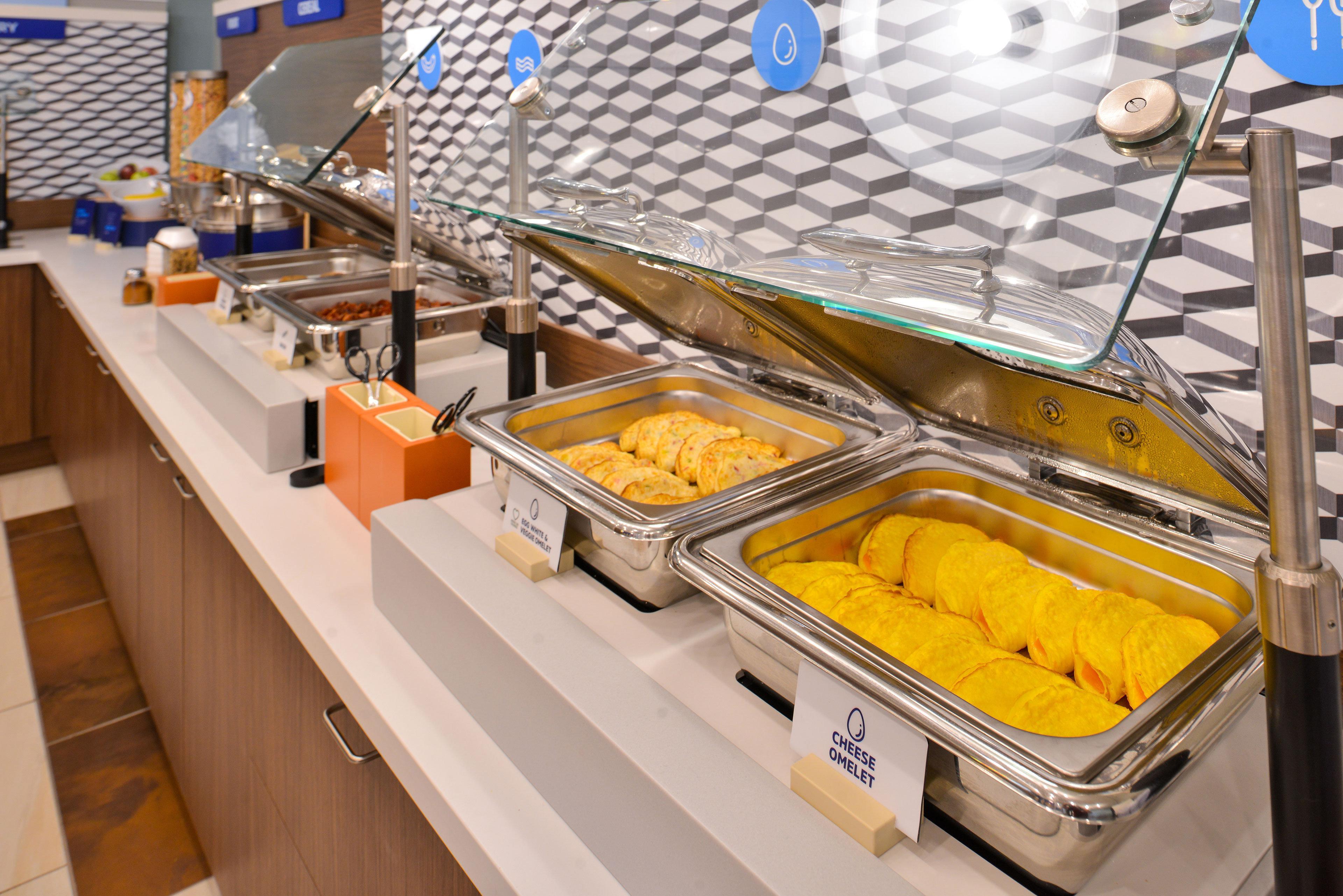 Holiday Inn Express Hotel & Suites Rochester By Ihg Bagian luar foto