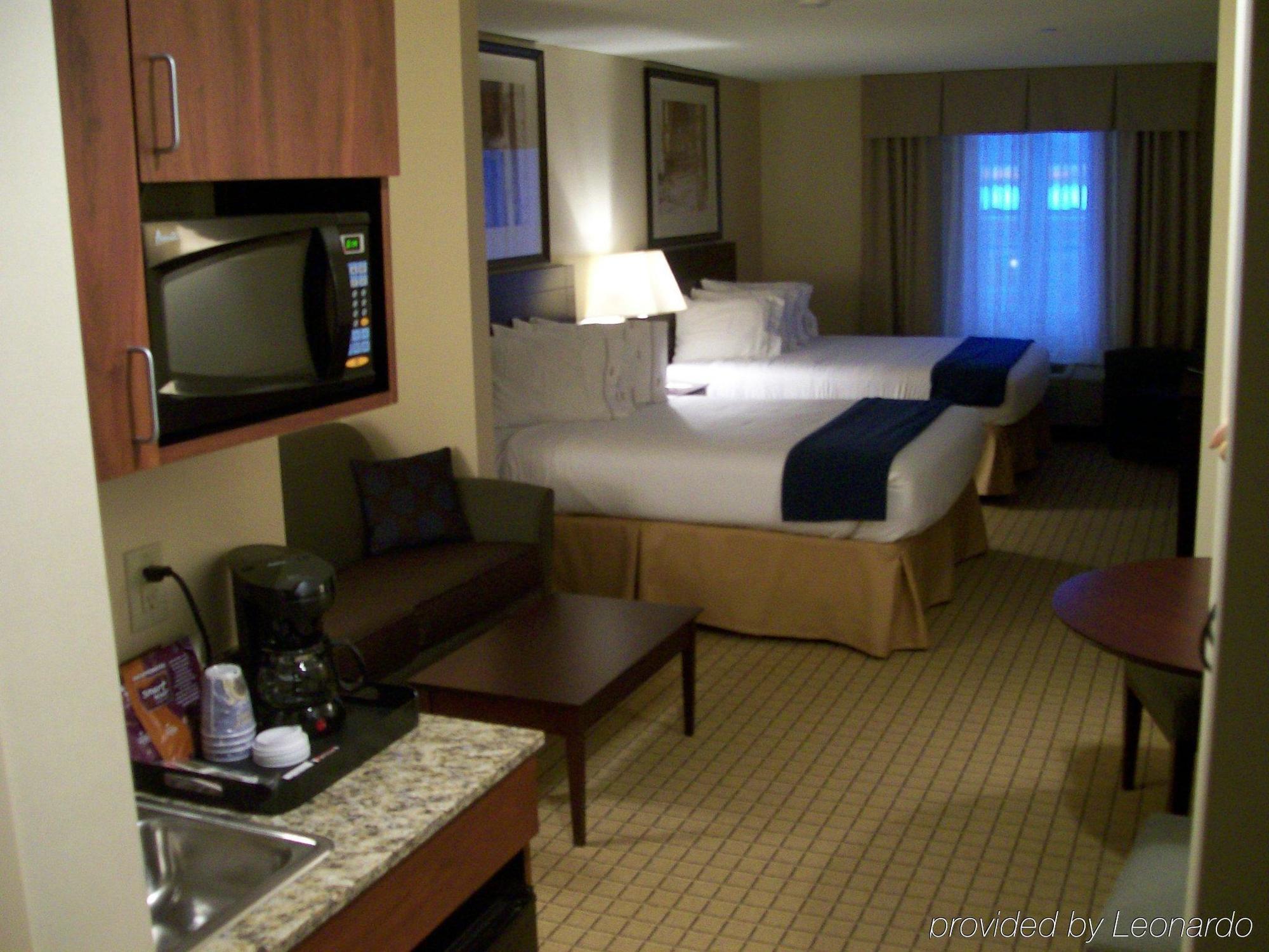 Holiday Inn Express Hotel & Suites Rochester By Ihg Ruang foto